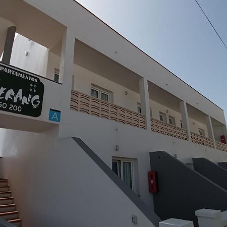 טמאדוסטה Apartamentos Boomerang I מראה חיצוני תמונה